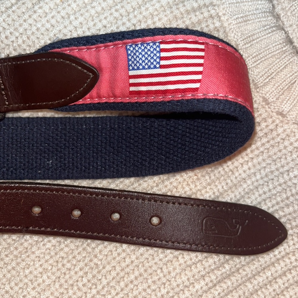 New Vineyard vines belt - Picture 2 of 4